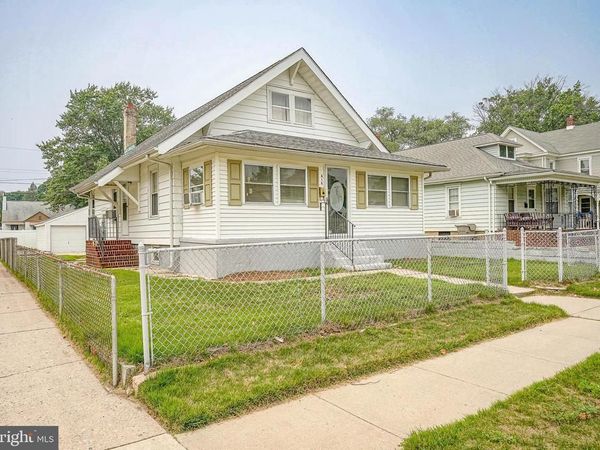 616 BILLINGS AVENUE, PAULSBORO, NJ 08066