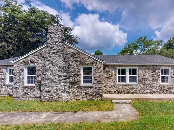 246 E Woodrow St , Gallatin, TN 37066