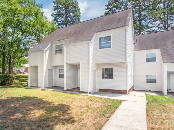 9156 Black Heath Circle , Charlotte, NC 28214