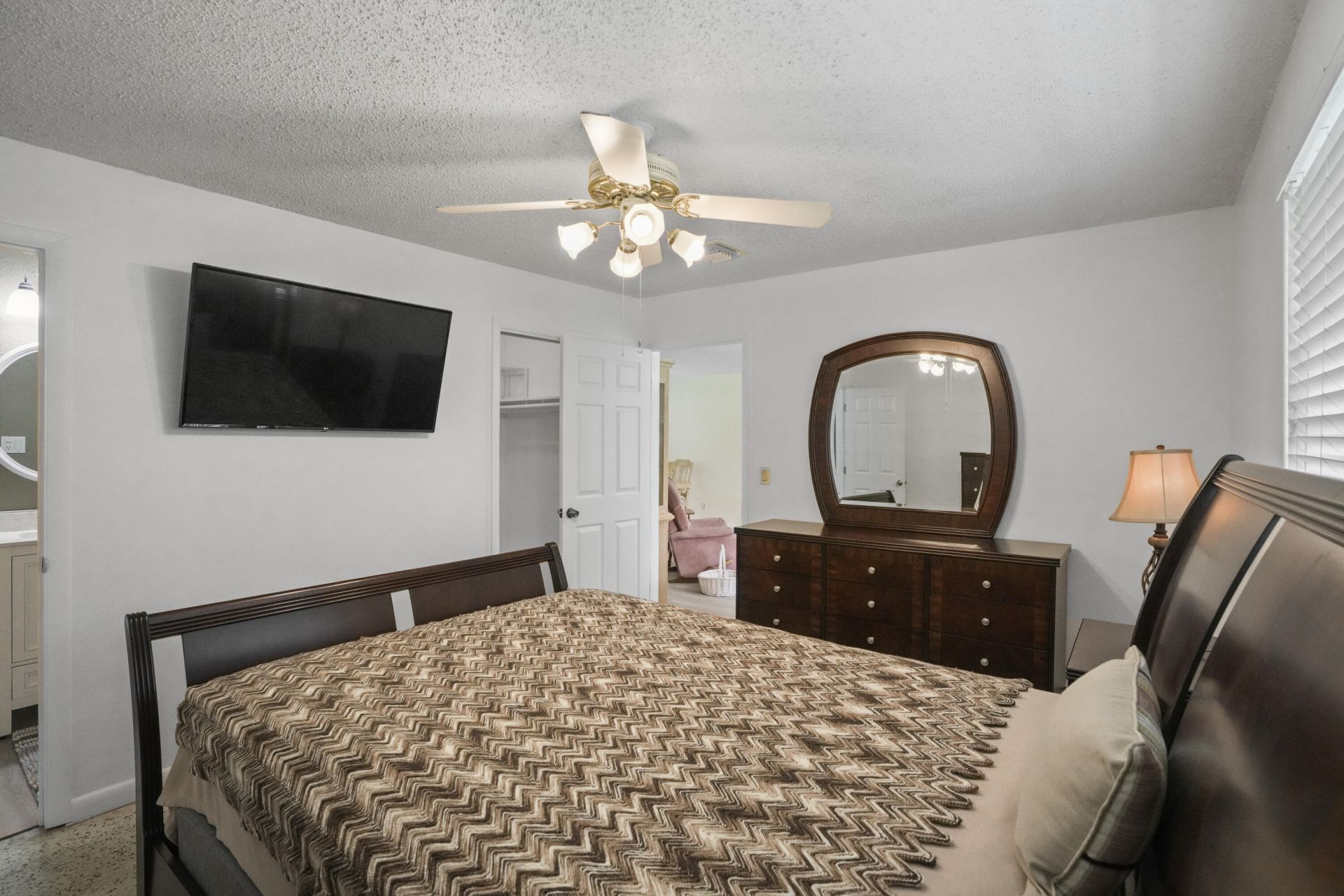 2270 SW 30th Terrace, Fort Lauderdale, FL 33312 Photo