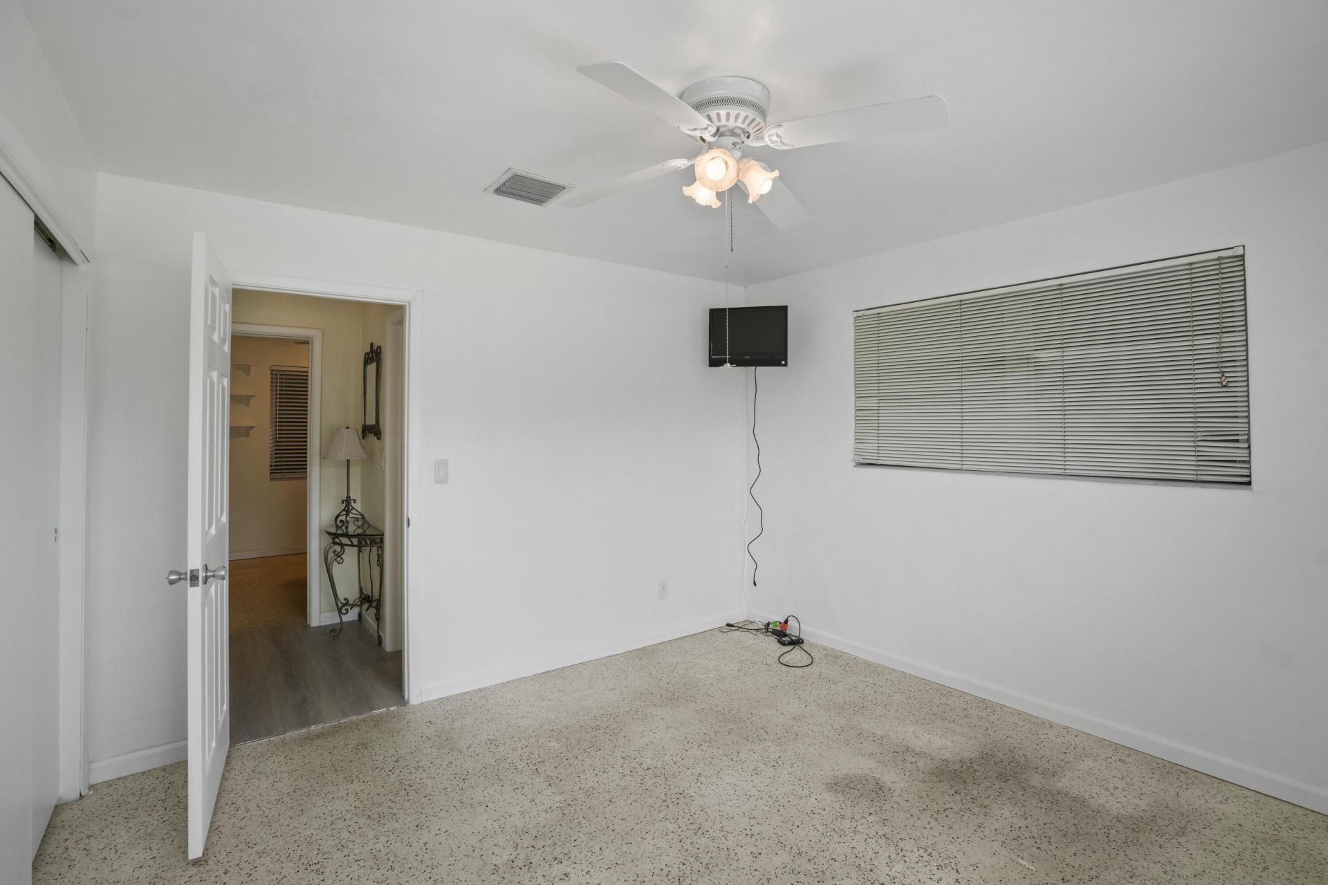 2270 SW 30th Terrace, Fort Lauderdale, FL 33312 Photo