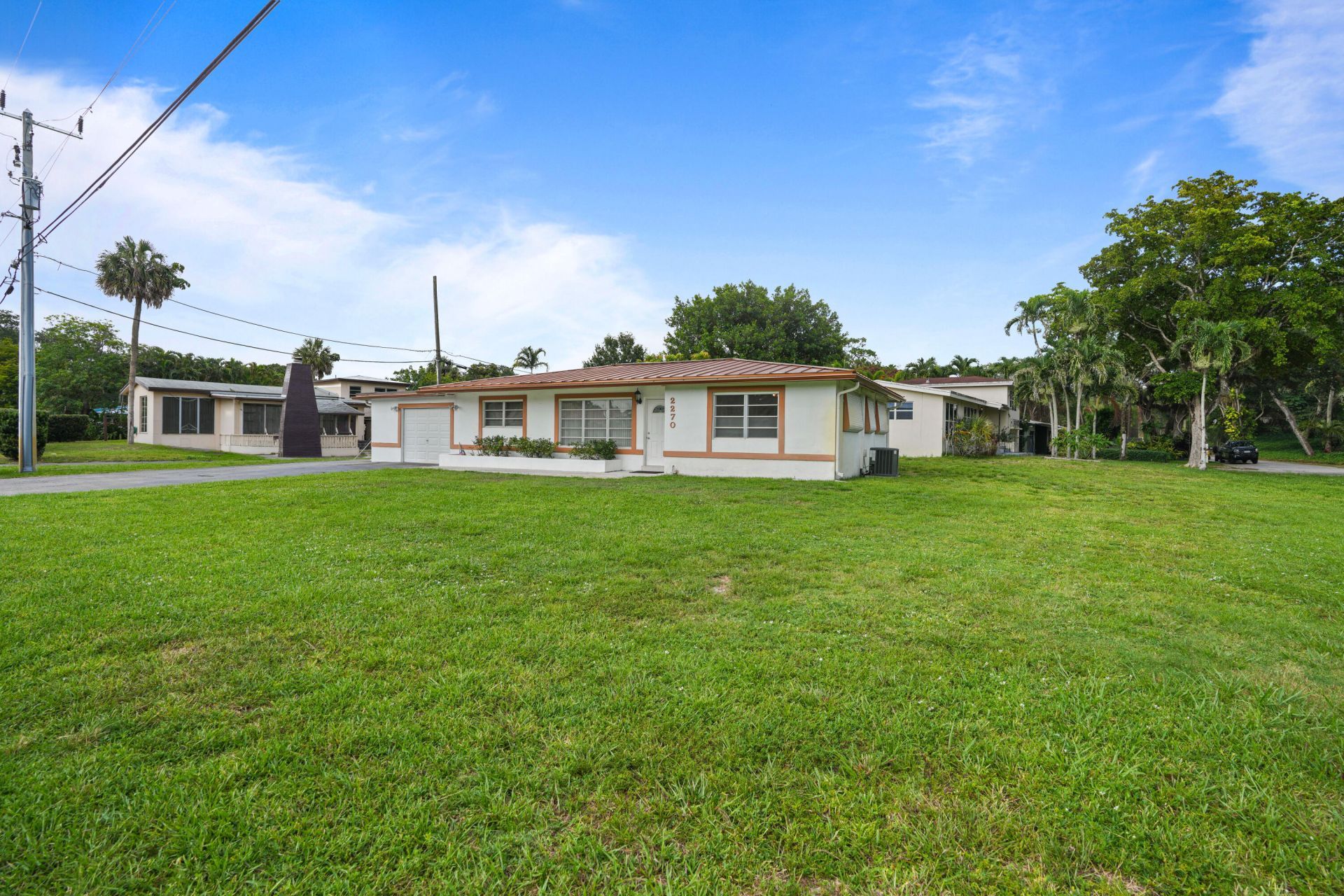 2270 SW 30th Terrace, Fort Lauderdale, FL 33312 Photo