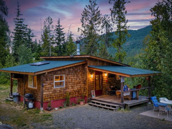 241 Strawberry Creek RD , Sandpoint, ID 83864