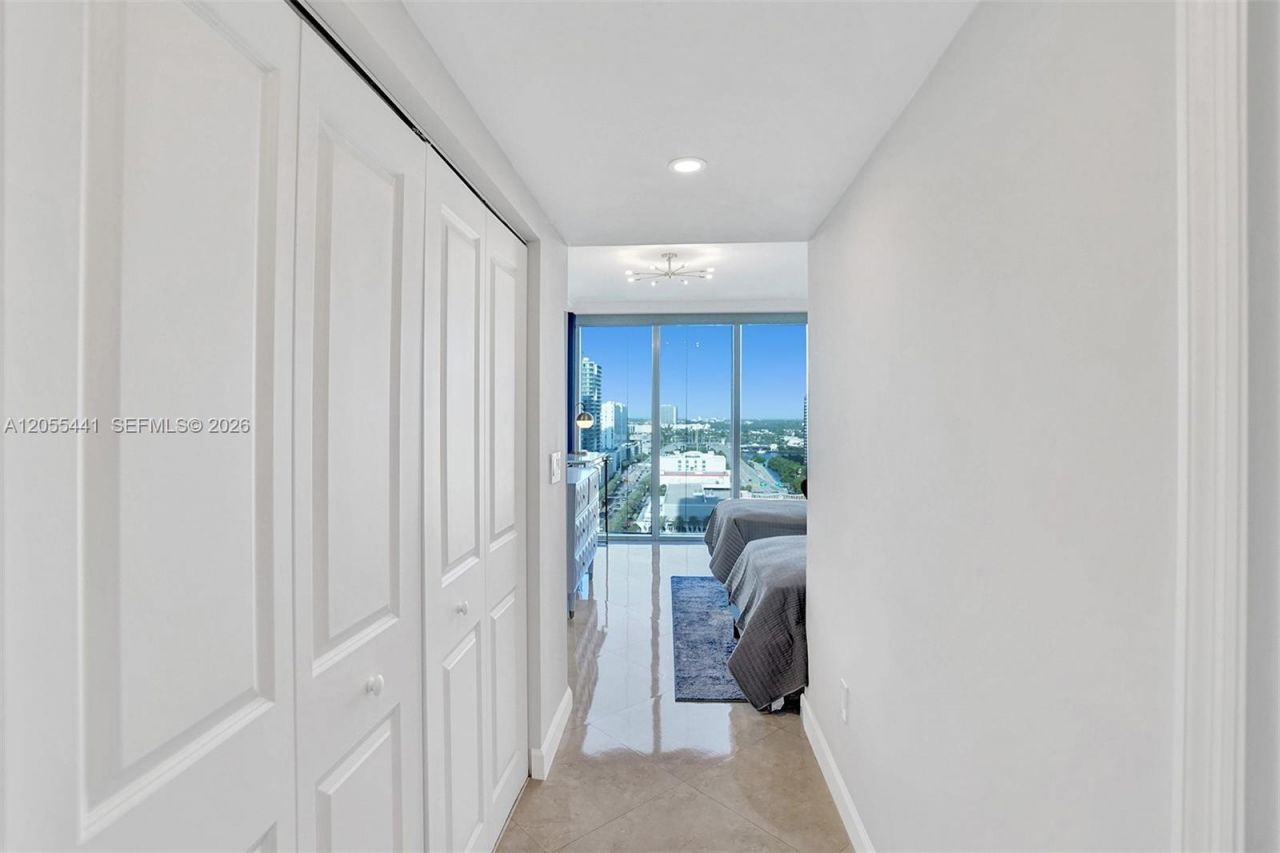 16699 Collins Ave , Unit 1908, Sunny Isles Beach, FL 33160 Photo