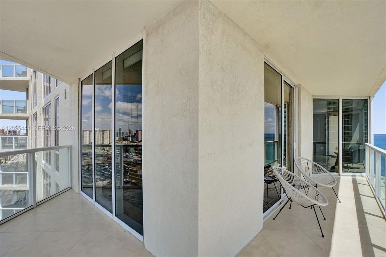 16699 Collins Ave , Unit 1908, Sunny Isles Beach, FL 33160 Photo