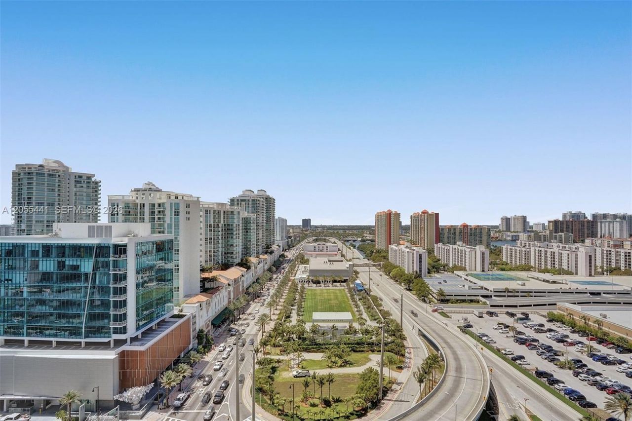 16699 Collins Ave , Unit 1908, Sunny Isles Beach, FL 33160 Photo