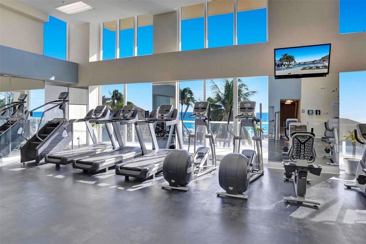 16699 Collins Ave , Unit 1908, Sunny Isles Beach, FL 33160 Photo