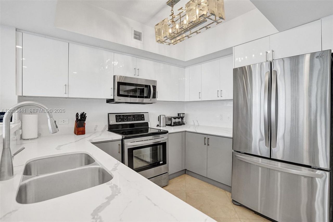 16699 Collins Ave , Unit 1908, Sunny Isles Beach, FL 33160 Photo