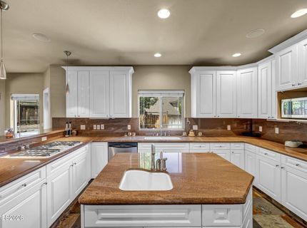 6325 Firebee Court, Sparks, NV 89436 Photo