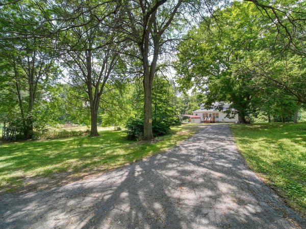 1533 E Munger Road, Tecumseh, MI 49286