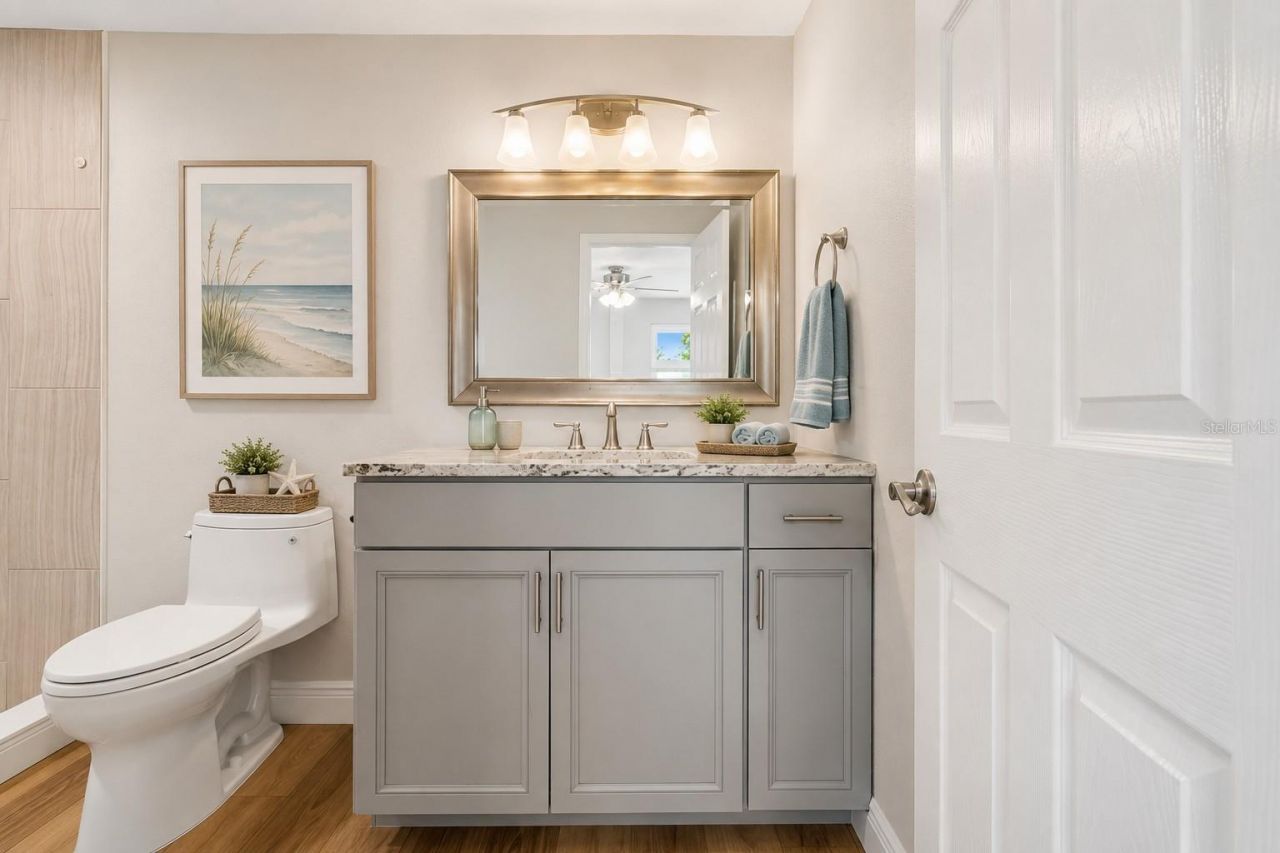 7745 Westmoreland Drive, Sarasota, FL 34243 Photo