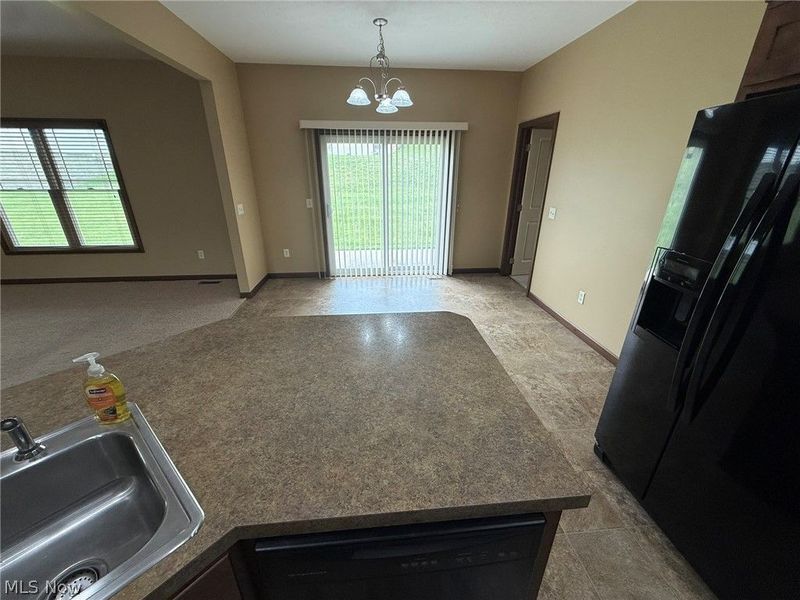 485 Gasser Circle SE, New Philadelphia, OH 44663 Photo 12
