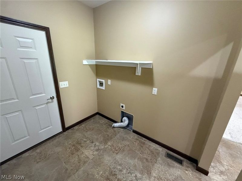 485 Gasser Circle SE, New Philadelphia, OH 44663 Photo 33