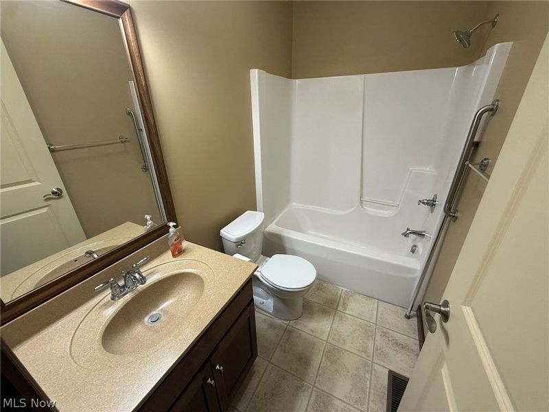 485 Gasser Circle SE, New Philadelphia, OH 44663 Photo 37