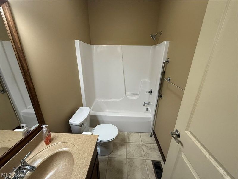 485 Gasser Circle SE, New Philadelphia, OH 44663 Photo 38