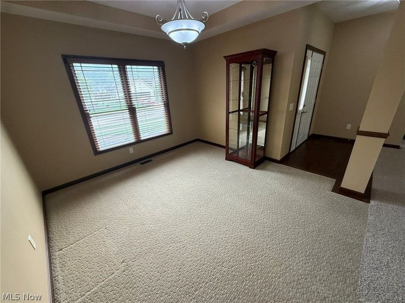 485 Gasser Circle SE, New Philadelphia, OH 44663 Photo 7