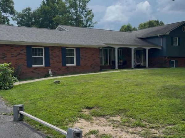 2330 Laurel Hill Rd, Pineville, KY 40977