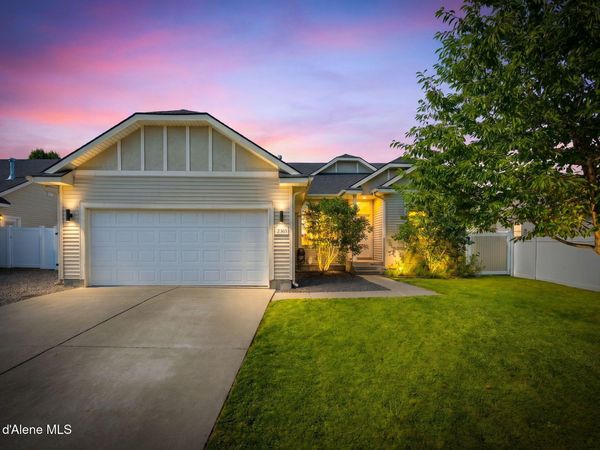 2503 W Elmwood DR , Coeur d'Alene, ID 83815