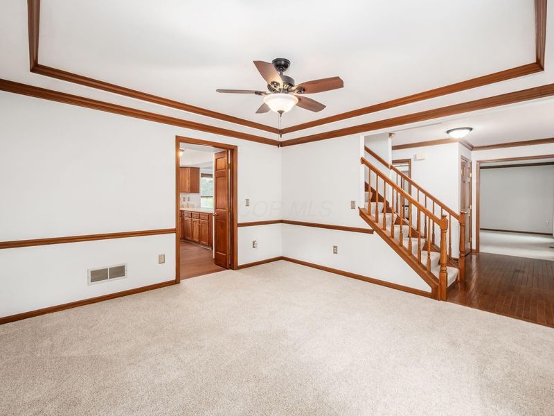 2216 London Plane Drive, Columbus, OH 43235 Photo 8