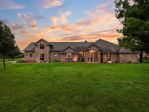 10052 Helms Trail, Forney, TX 75126