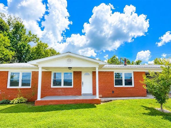 1199 Flat Rock Road , Breeding, KY 42715