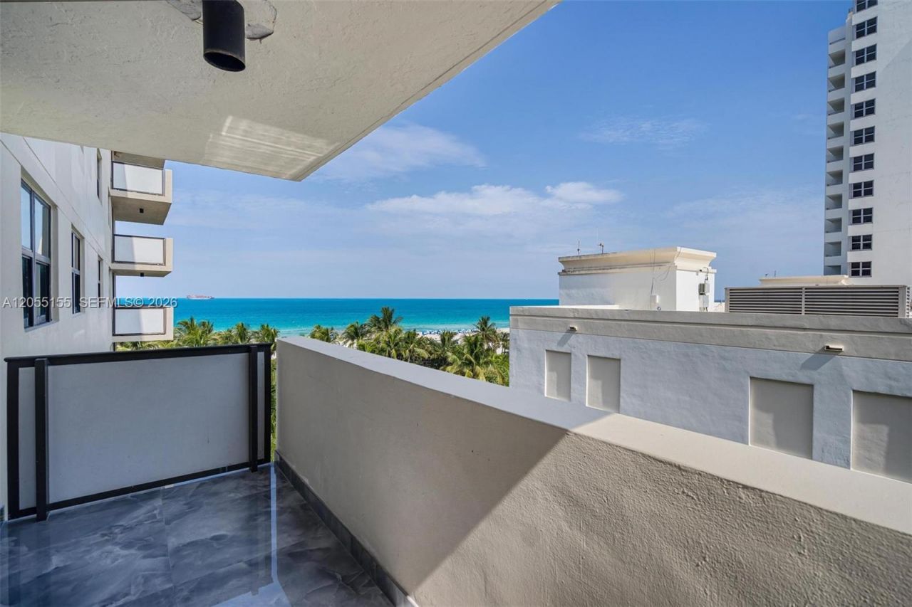 1623 Collins Ave , Unit 716, Miami Beach, FL 33139 Photo