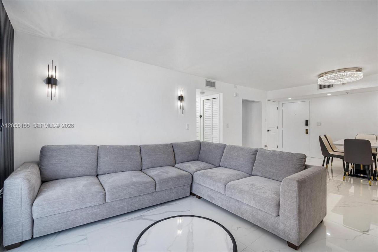 1623 Collins Ave , Unit 716, Miami Beach, FL 33139 Photo