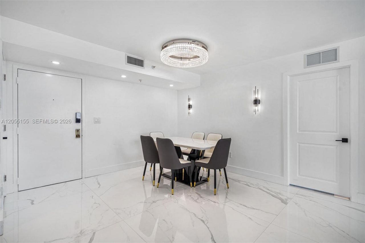 1623 Collins Ave , Unit 716, Miami Beach, FL 33139 Photo