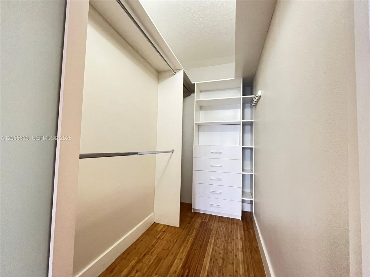 10 Aragon Ave, Unit 614, Coral Gables, FL 33134 Photo