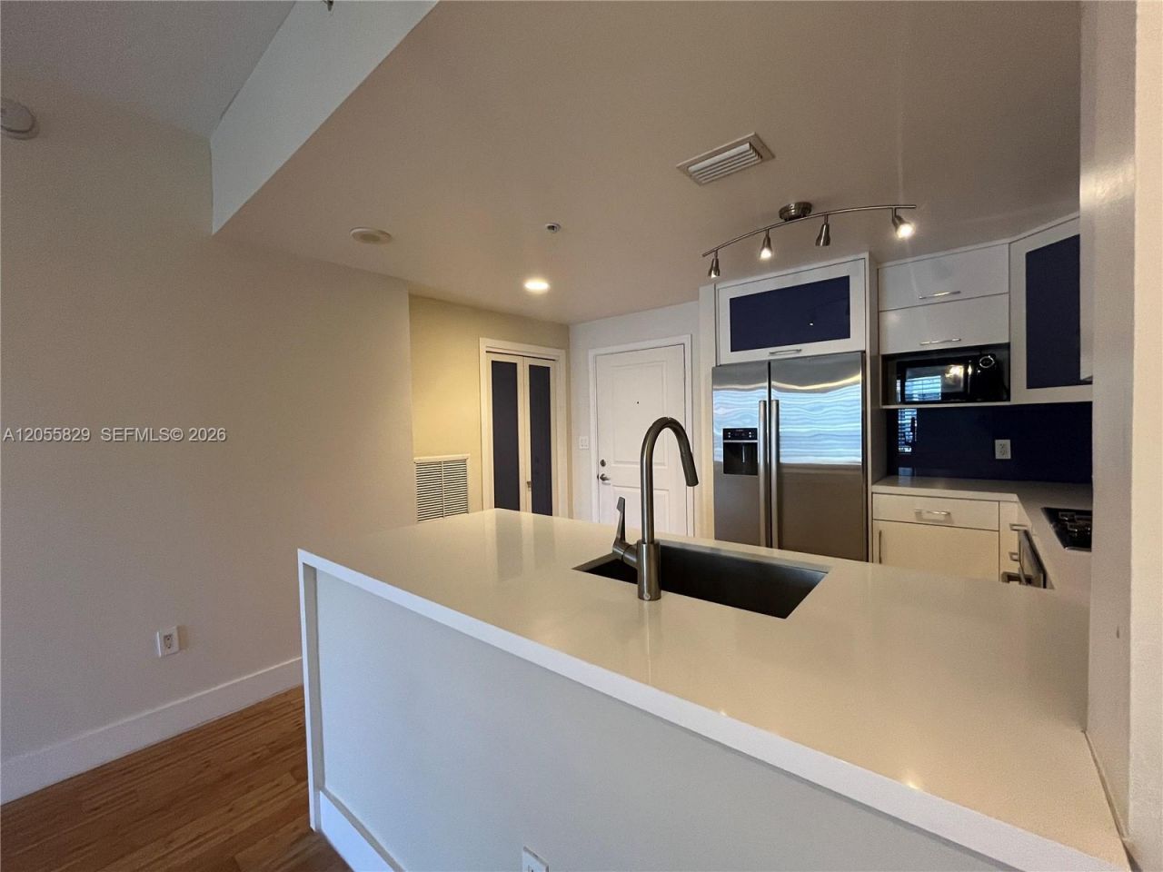10 Aragon Ave , Unit 614, Coral Gables, FL 33134 Photo