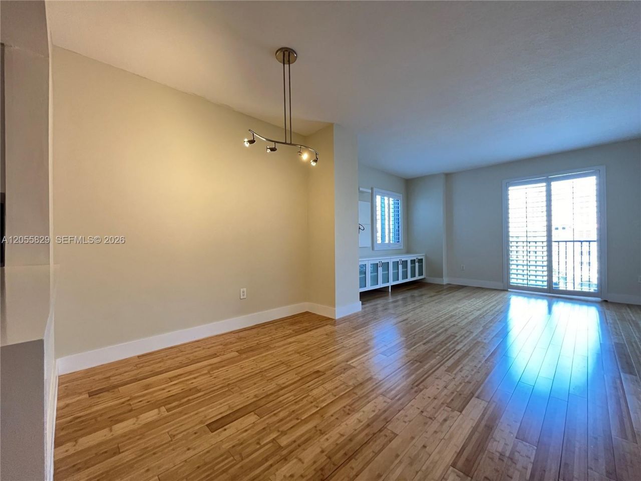 10 Aragon Ave, Unit 614, Coral Gables, FL 33134 Photo