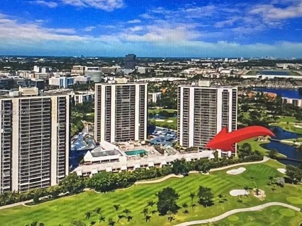 20379 W Country Club Dr, Unit 433, Aventura, FL 33180