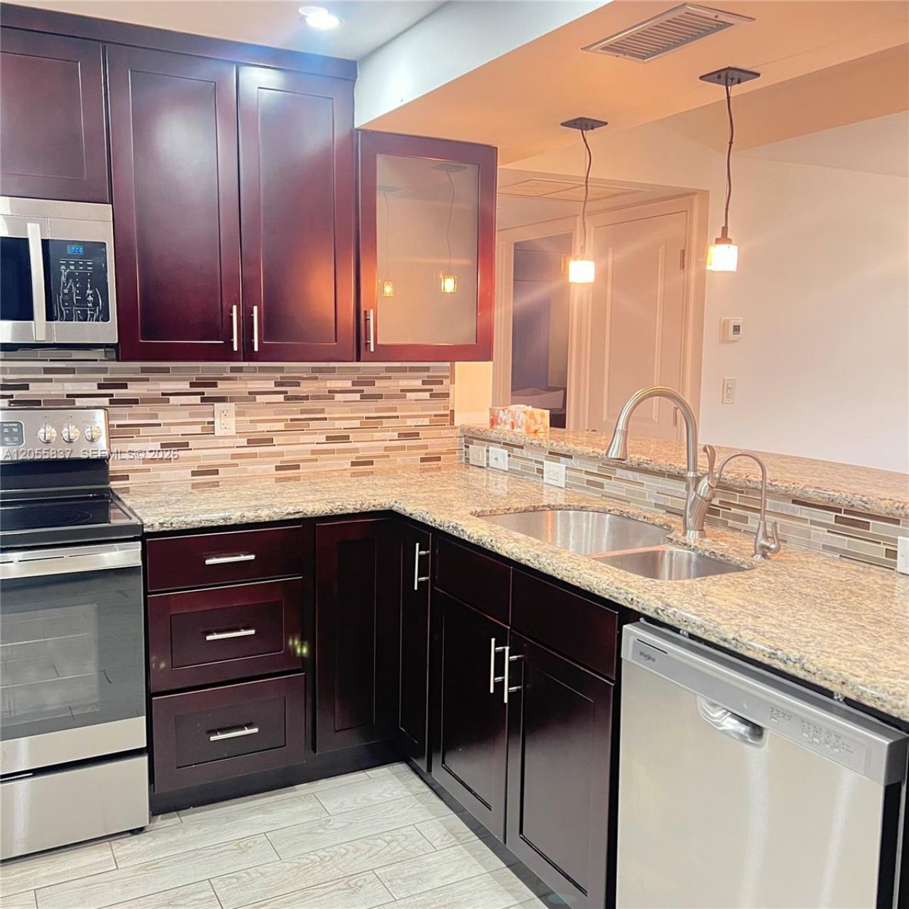 20379 W Country Club Dr, Unit 433, Aventura, FL 33180 Photo