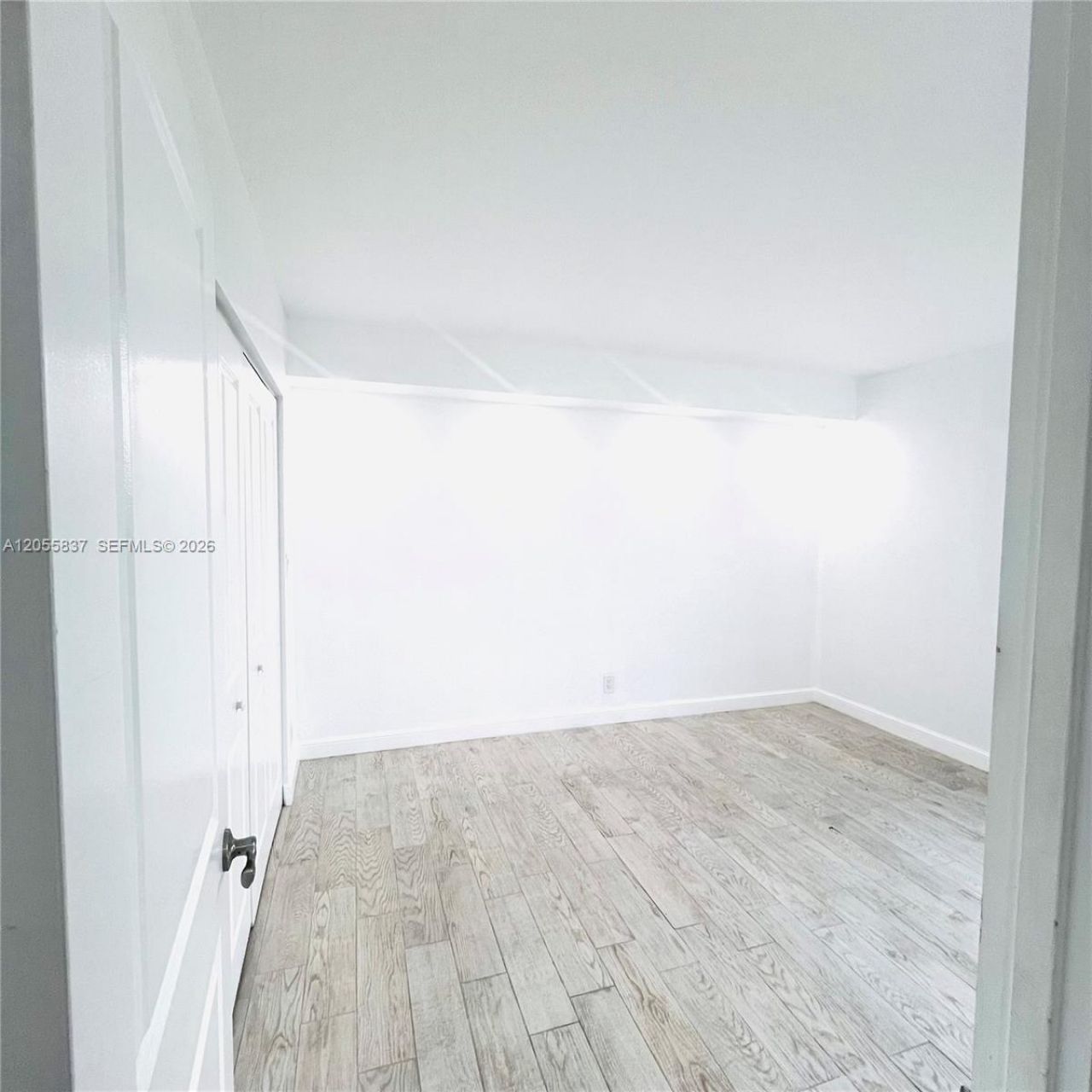 20379 W Country Club Dr, Unit 433, Aventura, FL 33180 Photo