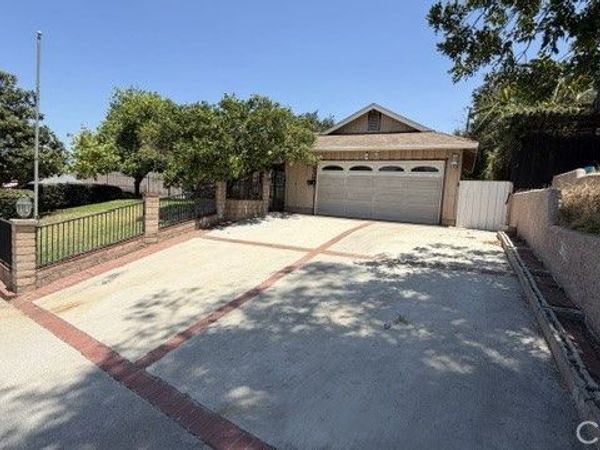 638 N Kidder , Covina, CA 91724