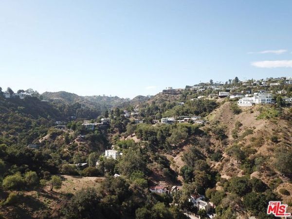 8229 W Gould Avenue , Los Angeles, CA 90046