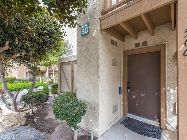 500 Orange Blossom , Unit 1, Irvine, CA 92618