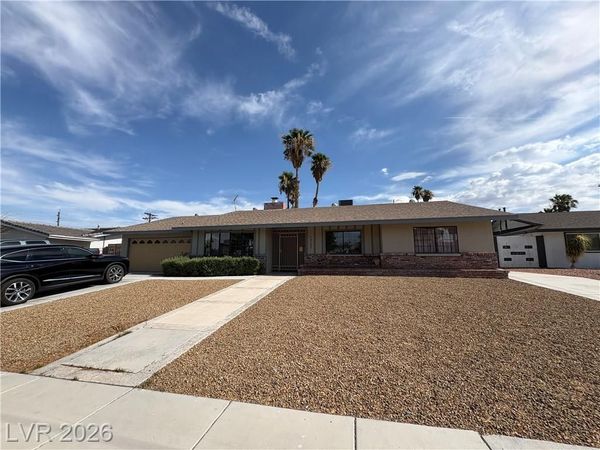 1727 Cherokee Lane , Las Vegas, NV 89169