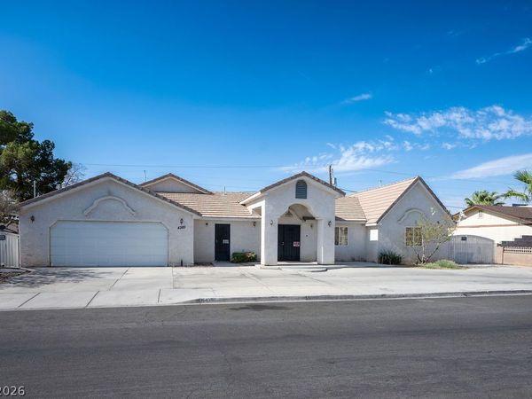 4385 Welter Avenue , Las Vegas, NV 89104