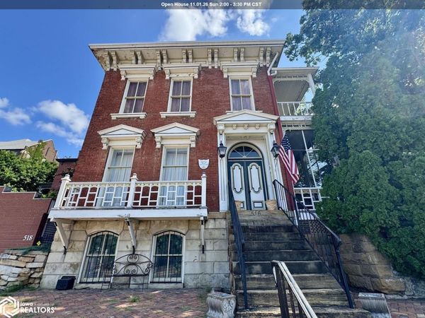 516 Washington Street, Burlington, IA 52601