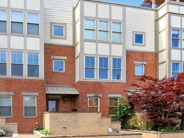 10933 Detroit Avenue , Cleveland, OH 44102