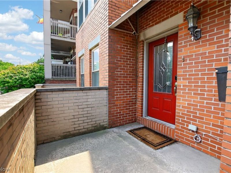 10933 Detroit Avenue, Cleveland, OH 44102 Photo 3