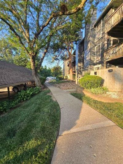 12706 W 110th Terrace, Overland Park, KS 66210 Main Photo