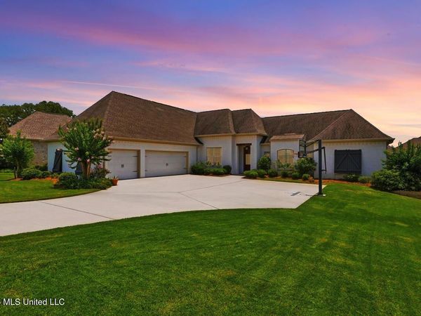 104 Camden Trail, Madison, MS 39110