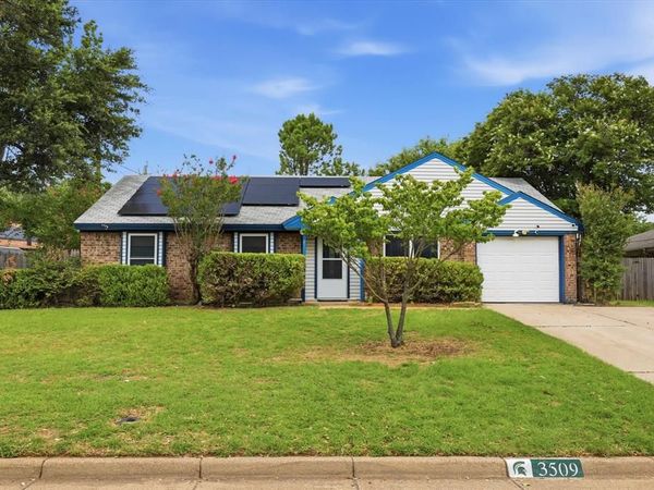 3509 Westgrove Drive, Arlington, TX 76001
