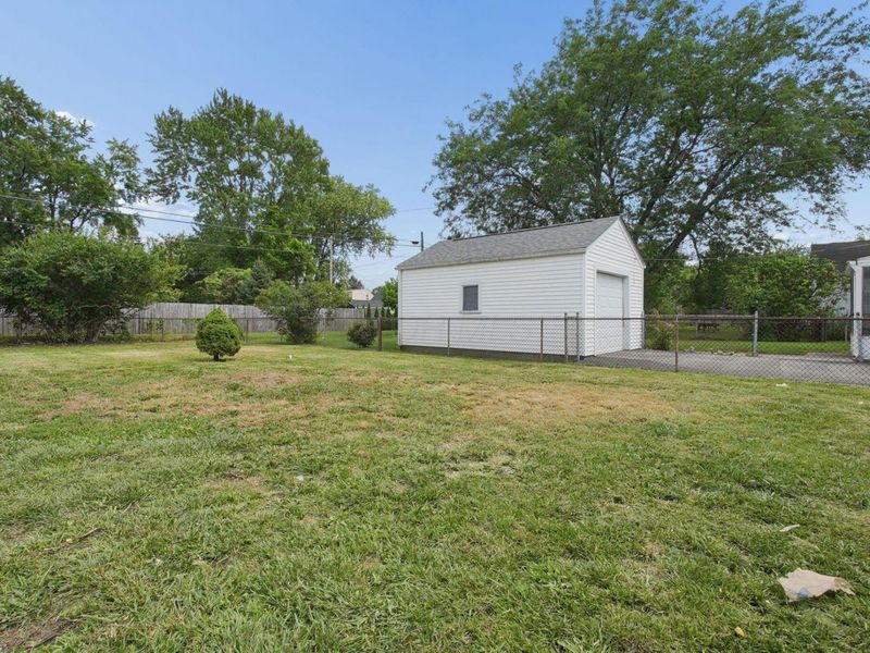 3466 Maize Road, Columbus, OH 43224 Photo 35