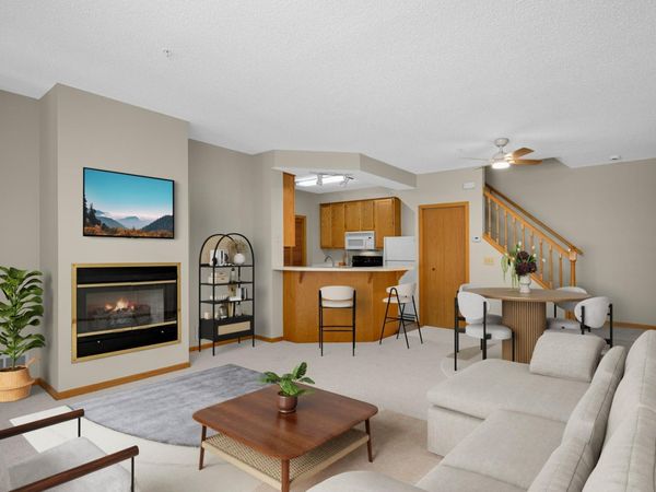 8775 Branson Drive, Unit 78, Inver Grove Heights, MN 55076
