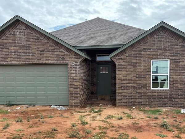 1219 LaVista Lane, Kingfisher, OK 73750