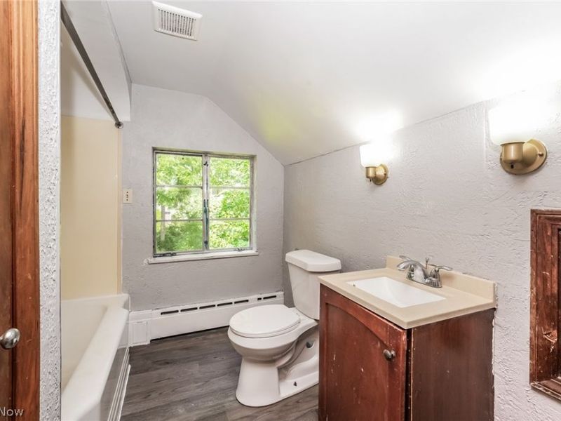 1709 W 22nd Street, Lorain, OH 44052 Photo 14