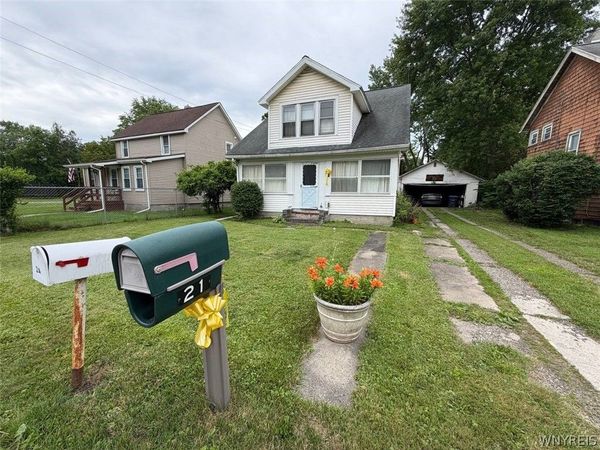 21 California Avenue , Elmira, NY 14903